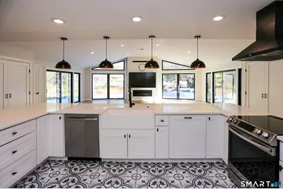 28 Turkey Hill Road North, Westport, CT 06880 - Photo 12