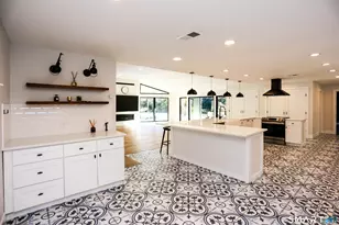 28 Turkey Hill Rd N, Westport, CT 06880 - Photo 10