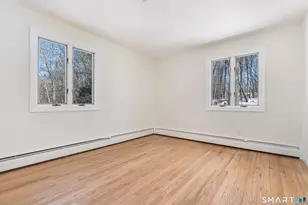 24 Pleasant Hill Rd, Newtown, CT 06470 - Photo 12