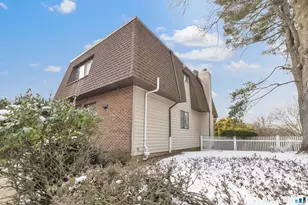 202 Soundview Ave, Stamford, CT 06902 - Photo 32