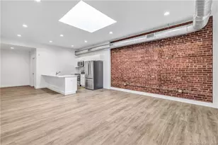 475 Howe Ave, Shelton, CT 06484 - Photo 20