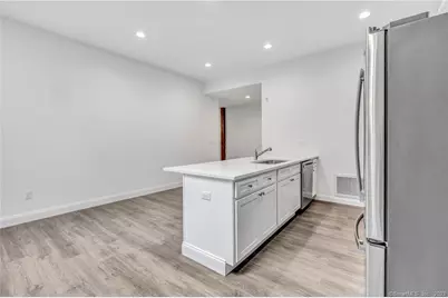 475 Howe Avenue #5, Shelton, CT 06484 - Photo 10
