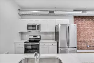 475 Howe Ave, Shelton, CT 06484 - Photo 8