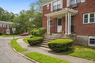 85 Abner Ct, Bridgeport, CT 06606 - Photo 6