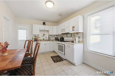 33 Baggott Street, West Haven, CT 06516 - Photo 14