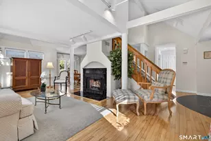 14 Centre Village Dr, Madison, CT 06443 - Photo 2