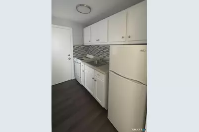 165 McKinley Avenue #7B, Bridgeport, CT 06606 - Photo 1