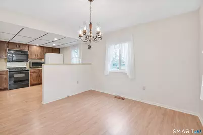330 Merwin Avenue #1D, Milford, CT 06460 - Photo 8