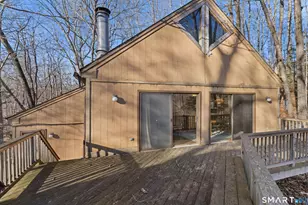 134 Janeway Dr, Guilford, CT 06437 - Photo 38