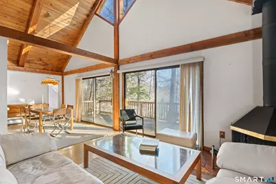 134 Janeway Drive, Guilford, CT 06437 - Photo 8