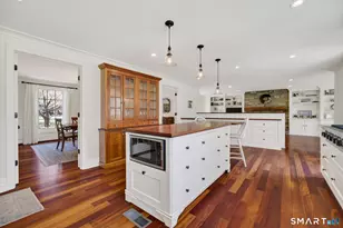 85 Fawn Brook Cir, Madison, CT 06443 - Photo 10