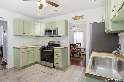 944 Longbrook Avenue, Stratford, CT 06614 - Photo 10