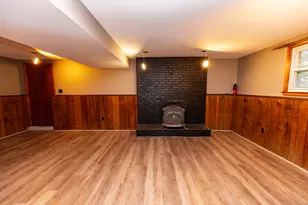 45 Renshaw Rd, Hamden, CT 06518 - Photo 16