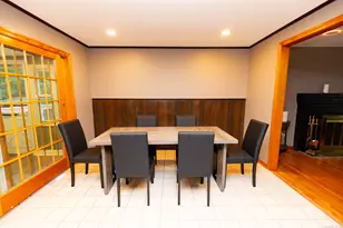 45 Renshaw Rd, Hamden, CT 06518 - Photo 10