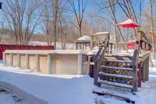 247 Killingly Rd, Pomfret, CT 06259 - Photo 24