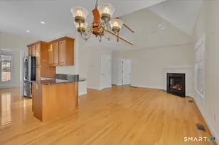 60 Sonoma Ln, Middletown, CT 06457 - Photo 8