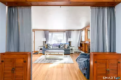 15 Park Avenue Extension, Montville, CT 06382 - Photo 8