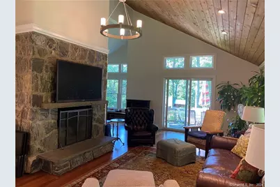 524 Barrack Hill Road, Ridgefield, CT 06877 - Photo 4