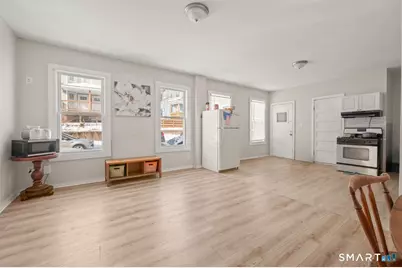 36 Brewster Street, Waterbury, CT 06704 - Photo 14