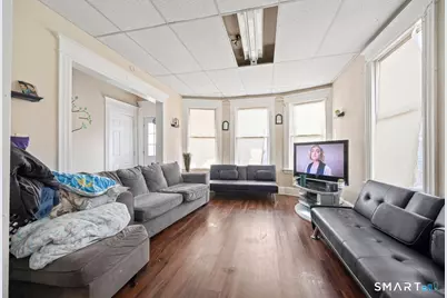 36 Brewster Street, Waterbury, CT 06704 - Photo 10