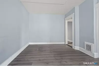 36 Brewster Street, Waterbury, CT 06704 - Photo 24