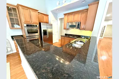 117 Country Club Drive #117, Oxford, CT 06478 - Photo 12