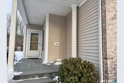 117 Country Club Drive #117, Oxford, CT 06478 - Photo 2