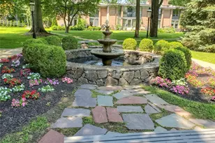 160 Fairfield Woods Rd, Fairfield, CT 06825 - Photo 10