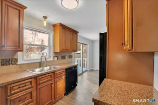 691 Baldwin Ave, Meriden, CT 06450 - Photo 10