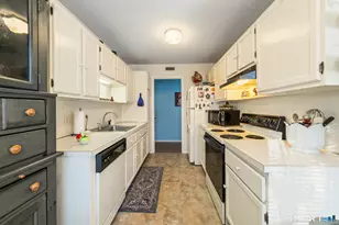 519 Heritage Vlg, Southbury, CT 06488 - Photo 6