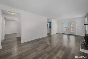 31 Pegasus Dr, Groton, CT 06340 - Photo 10