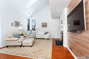 310 Lansdowne Rd, Westport, CT 06880 - Photo 6