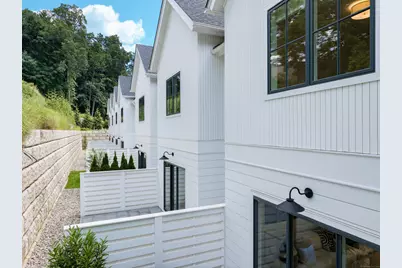783 Post Road East #201, Westport, CT 06880 - Photo 28