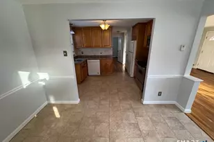 147 Federal St, West Hartford, CT 06110 - Photo 6
