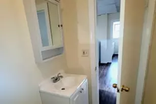 28 Wilson St, Waterbury, CT 06708 - Photo 14