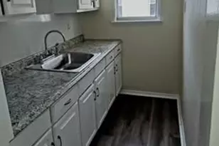 28 Wilson St, Waterbury, CT 06708 - Photo 12