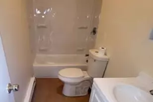 28 Wilson St, Waterbury, CT 06708 - Photo 10