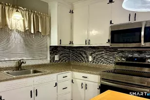 53 Hamden Ave, Waterbury, CT 06704 - Photo 16