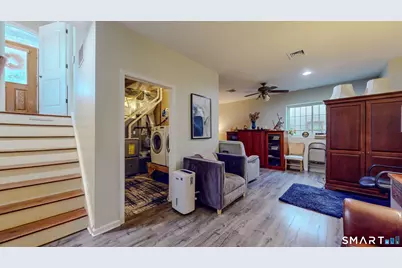 1 Lawrence Avenue #1, Danbury, CT 06810 - Photo 18