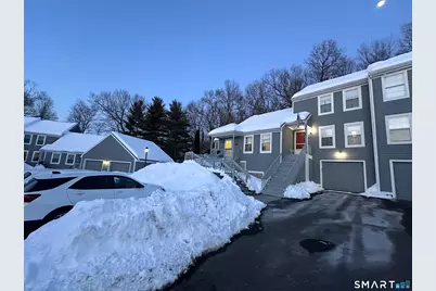 203 Oakland Street #APT F, Manchester, CT 06042 - Photo 4