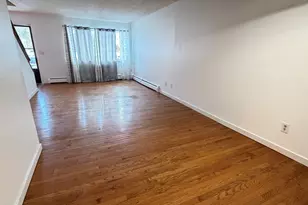 148 High Path Rd, Windsor, CT 06095 - Photo 2