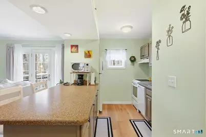 611 Old Pond Lane #611, Norwich, CT 06360 - Photo 8