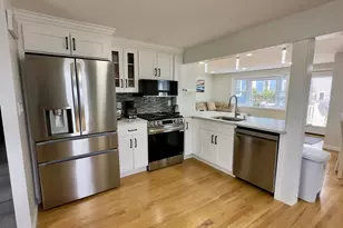 309 Greenfield St, Fairfield, CT 06825 - Photo 4