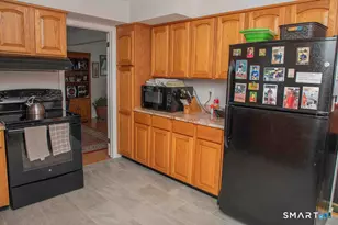 12 Craigemore Cir, Avon, CT 06001 - Photo 16