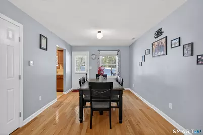 140 Barn Finch Circle #140, Naugatuck, CT 06770 - Photo 10