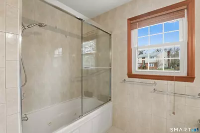 36 Somerset Lane, Stamford, CT 06903 - Photo 16