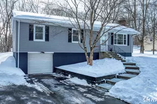 35 Greenfield Dr, Shelton, CT 06484 - Photo 2