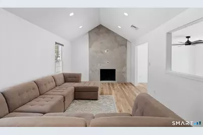 2 Yellow Orange Circle, Middletown, CT 06457 - Photo 4