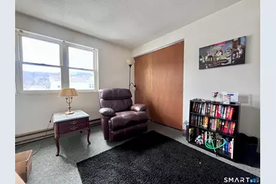 1081 New Haven Road #11J, Naugatuck, CT 06770 - Photo 10