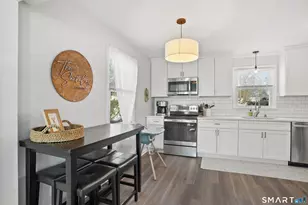 215 York Rd, Fairfield, CT 06825 - Photo 6